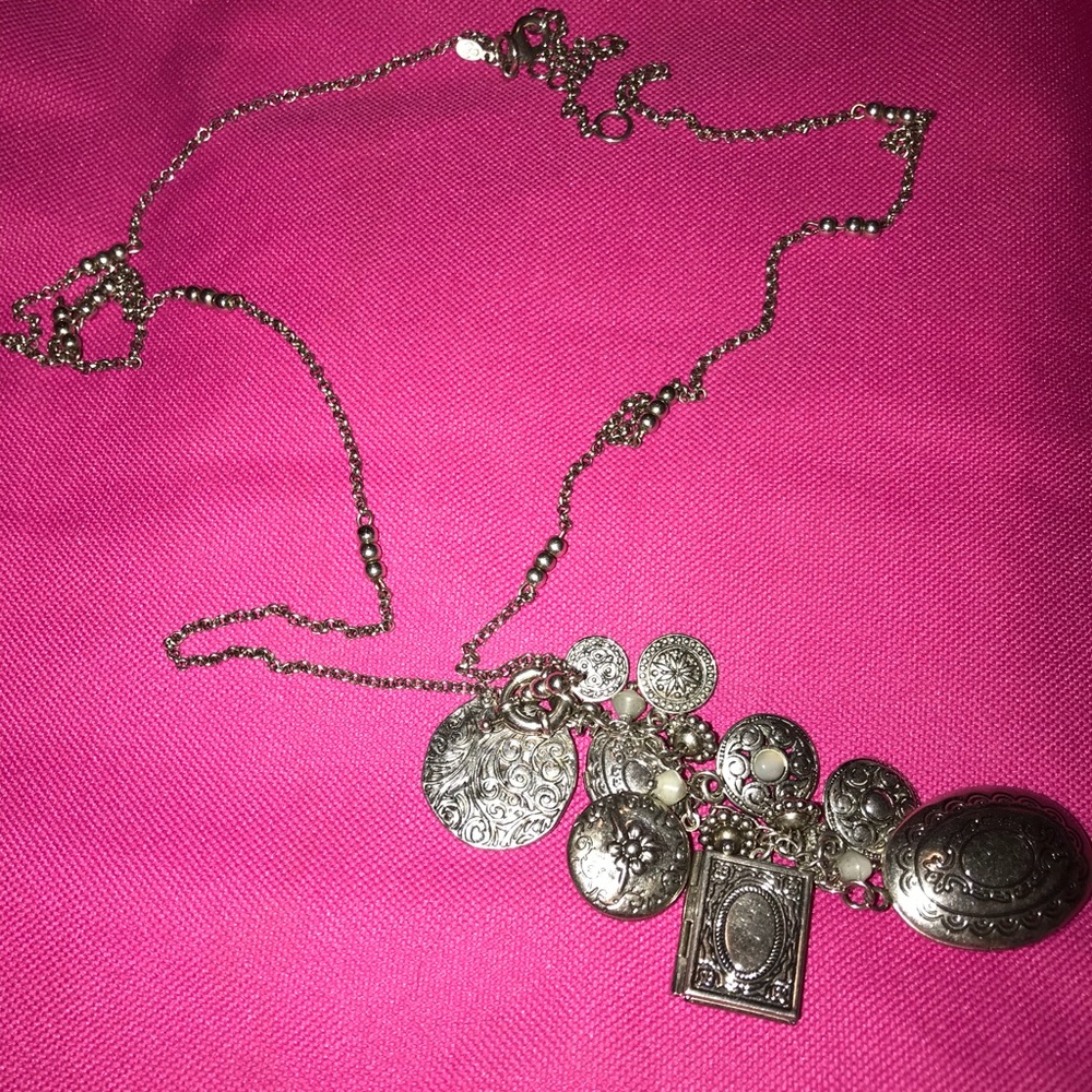 Locket necklace - Picture 2 of 3